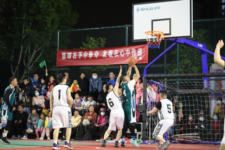 香港